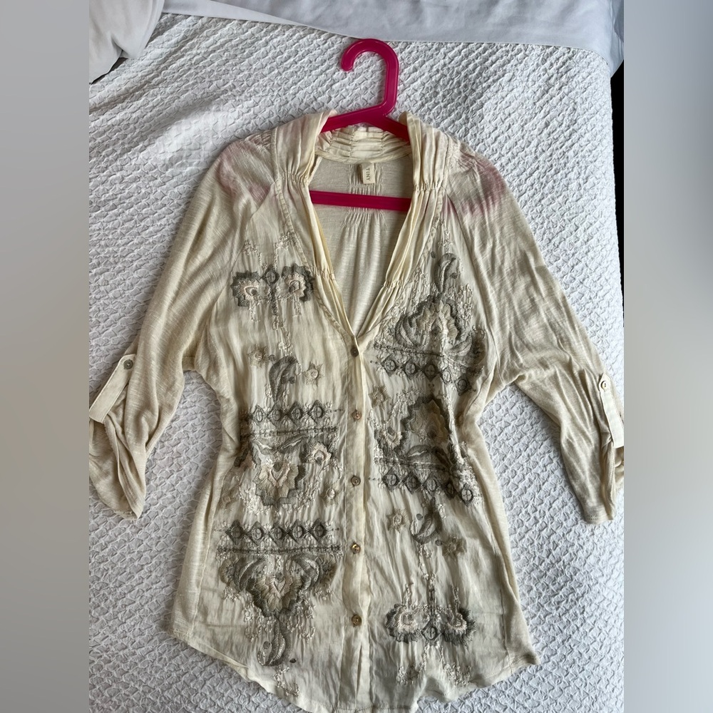Lightweight detailed Top